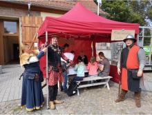 Solar-Spielzeug bei Schlosseinweihung